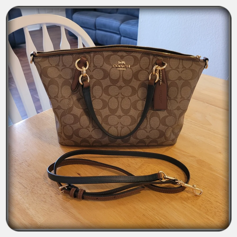 EUC Coach Khaki Small Kelsey Satchel